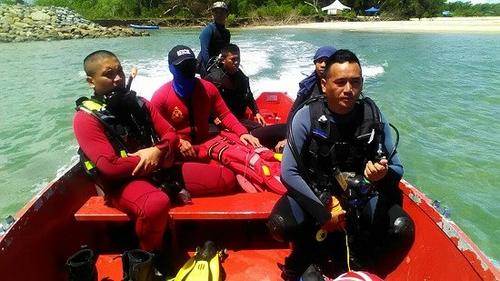 中國僑網(wǎng)搜救隊伍目前仍在積極搜尋失蹤男子下落,。(馬來西亞《詩華日報》)