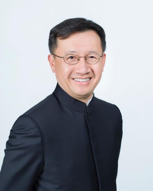 中國(guó)僑網(wǎng)美國(guó)加州第39選區(qū)國(guó)會(huì)眾議員唯一的華裔候選人李鶴彰。(美國(guó)《僑報(bào)》/李鶴彰供圖)
