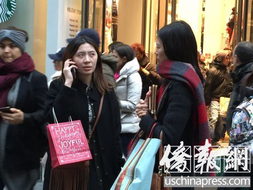 紐約五大道上的中國面孔,。(美國《僑報》/陳辰