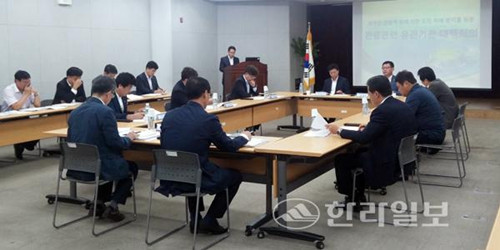 韓國濟州島旅游負責(zé)人就加強外國游客管理召開對策商討會,。
