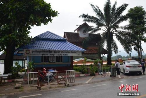 中國僑網(wǎng)因金三角區(qū)域游客增多,泰國在清盛設(shè)立有旅游警察。 中新社記者 繆超 攝