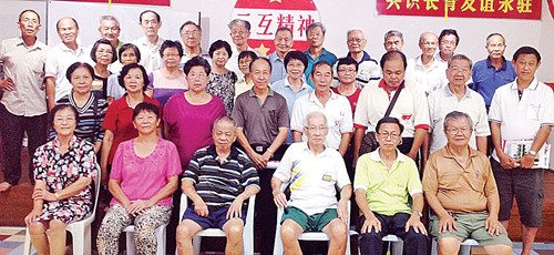 霹靂各區(qū)熱心華教人士集會,,決定組織“維護華教聯(lián)絡(luò)委員會”,。
