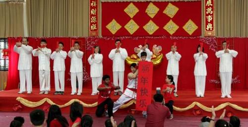 中國僑網(wǎng)演出現(xiàn)場