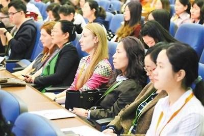 中國(guó)僑網(wǎng)“漢教英雄會(huì)”啟動(dòng)儀式現(xiàn)場(chǎng)