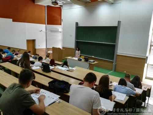 中國(guó)僑網(wǎng)考試現(xiàn)場(chǎng)