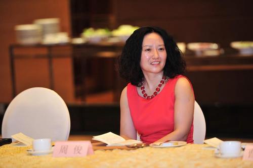 中國僑網(wǎng)德國明斯特大學(xué)中國研究中心主任周俊博士,。(圖片由受訪者提供)