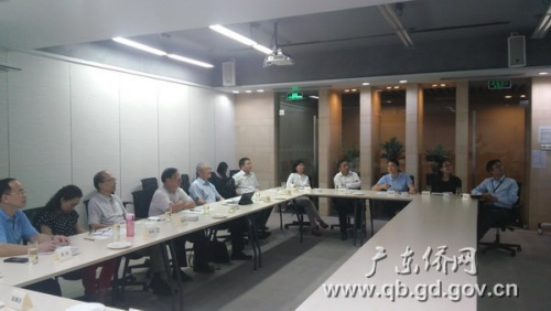 佛山市人大常委會副主任林征率團到高明區(qū)僑資企業(yè)廣東溢達紡織有限公司調(diào)研,。