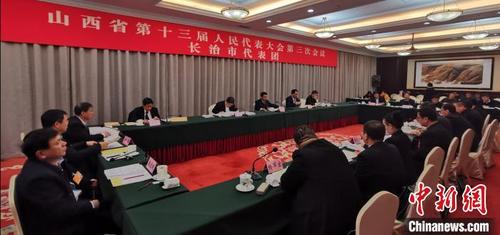 中國僑網(wǎng)14日,,山西省十三屆人大三次會(huì)議長治代表團(tuán)全團(tuán)會(huì)議?!罱苡ⅰz