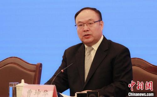 中國僑網(wǎng)圖為廣西人大代表,、廣西科技廳廳長曹坤華,。廣西科技廳供圖