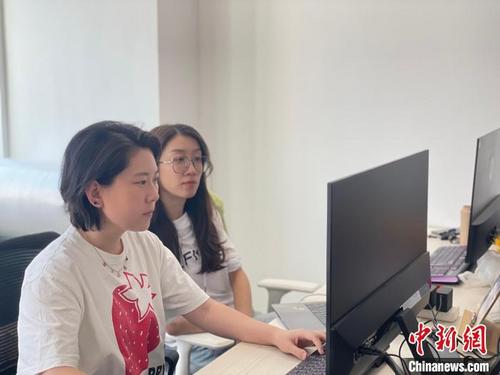 中國僑網(wǎng)2021年,李星樂帶領(lǐng)團(tuán)隊加入了跨境電商板塊業(yè)務(wù),?!∈茉L者供圖