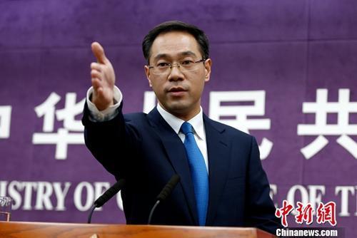 中國僑網資料圖:商務部新聞發(fā)言人高峰,。中新社記者 李慧思 攝
