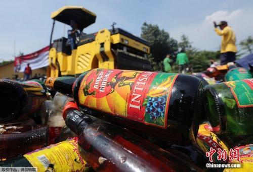 中國僑網(wǎng)1962年世界杯,智利球迷的“吃喝大法”并未準備啤酒,,球隊也輸給了德國,。