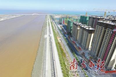 中國(guó)僑網(wǎng)汕頭華僑試驗(yàn)區(qū)將充分凝聚僑心僑力僑智,,拓展華僑經(jīng)濟(jì)文化產(chǎn)業(yè)發(fā)展空間,進(jìn)一步探索為僑服務(wù)新模式,。楊立軒 攝