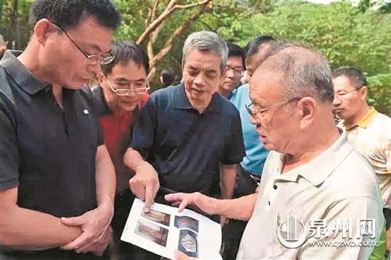 今年9月,,80歲的許世靜波特意從香港回來(lái),,幫忙確認(rèn)墓主人身份。(高澤漳