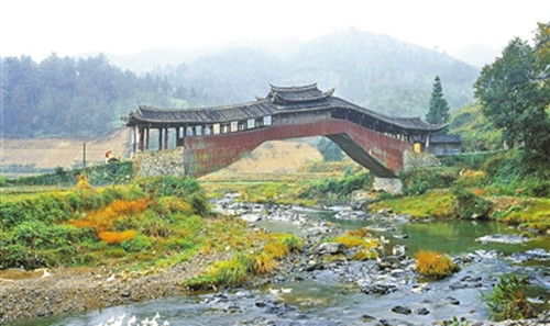 中國僑網(wǎng)被沖毀前的文興橋,。 鐘曉波 攝