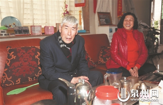 中國僑網(wǎng)對洪榮啟來說,,過年要回老家才圓滿。