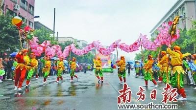 中國(guó)僑網(wǎng)蘆苞鎮(zhèn)深入挖掘民俗文化,,為文化旅游產(chǎn)業(yè)注入活力。 蘆苞鎮(zhèn)供圖
