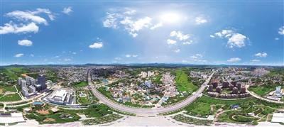 中國僑網(wǎng)俯瞰萬寧市城區(qū),。(圖片由萬寧市委宣傳部提供)