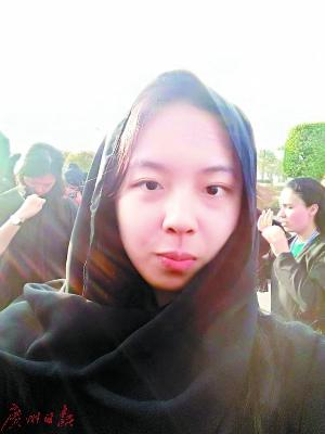 中國僑網(wǎng)愛搞怪的夏雨菲