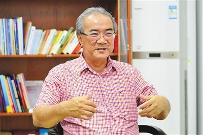 中國(guó)僑網(wǎng)潘家海,。 海報(bào)集團(tuán)全媒體中心記者 陳衛(wèi)東 攝