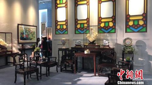 中國(guó)僑網(wǎng)廣州非遺展將原汁原味的嶺南文化融入當(dāng)代生活場(chǎng)景,,令人耳目一新?!∴椛骸z