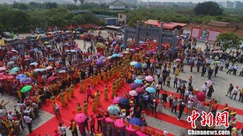中國(guó)僑網(wǎng)2019年“海絲”沿線國(guó)家和地區(qū)九牧林氏懇親祭祖活動(dòng)在莆田舉行。主辦方供圖
