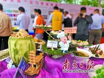 中國僑網(wǎng)開平家宴“一鎮(zhèn)一宴”菜品亮相,。南方日報(bào)記者 鄭琦 攝