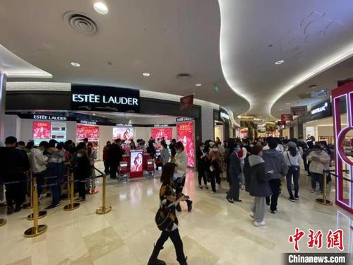 中國僑網圖為cdf??谑袃让舛惖辍⊥踝又t 攝