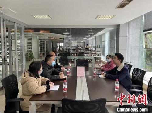 中國(guó)僑網(wǎng)政企對(duì)接 林婷瑋 攝