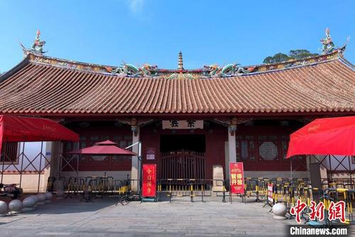 中國僑網(wǎng)福建泉州3月13日發(fā)現(xiàn)本土疫情以來,22個世界遺產(chǎn)點暫停開放,。圖為泉州開元寺,。 柯寧 攝