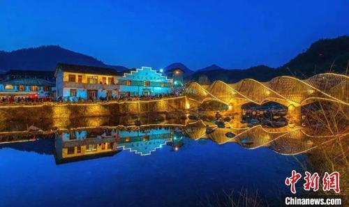中國僑網(wǎng)浙江龍泉寶溪風(fēng)光 張有鋼 攝