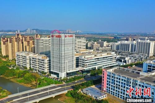 中國僑網(wǎng)廣東醫(yī)谷產(chǎn)業(yè)園區(qū) 劉偉 攝