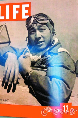 中國(guó)僑網(wǎng)從中國(guó)選拔到美國(guó)訓(xùn)練的中國(guó)飛行員上了1942年的美國(guó)《生活》雜志,。