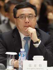 <p>張亞勤：</p>  <p>百度總裁</p>