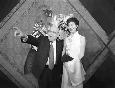 主演尚長(zhǎng)榮,、史依弘