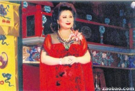 中國梅花大鼓花派傳人楊云,。(新加坡《聯(lián)合早報》)