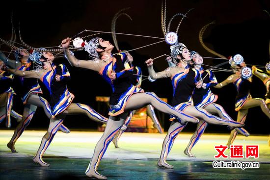 中國(guó)僑網(wǎng)俏花旦-空竹(文化部網(wǎng)站)