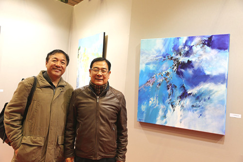 李少平公參(右)與李中耀在其作品前,。(圖片來(lái)源:歐洲時(shí)報(bào)記者孔帆攝)
