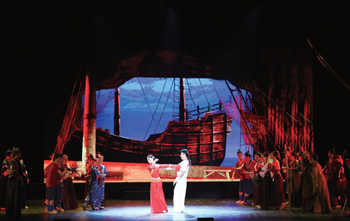 “歡樂春節(jié)”活動(dòng)之一碧海絲路在法蘭克福的演出現(xiàn)場(chǎng),。(法國(guó)《歐洲時(shí)報(bào)》德國(guó)版/張喬楠