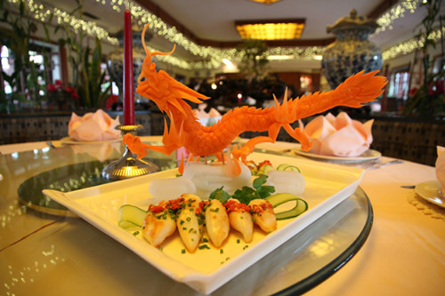 四川飯店在2008年被中國世界餐飲聯(lián)合會評為國際中餐名店(法國《歐洲時報》)