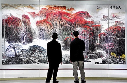 蔡民強(qiáng),、李春亮二人胸懷天下,,致力傳播中華文明刺繡藝術(shù)精髓(王漫琪
