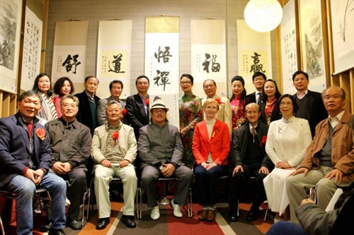 《龍行天下》熊恩普書畫作品展在悉尼邦德畫廊隆重揭幕,。(澳大利亞《新快報(bào)》)
