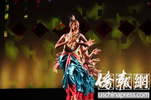 硅谷舞蹈學(xué)院的《敦煌儷影》從編舞到服裝都極其講究,。(美國(guó)《僑報(bào)》/任子晟