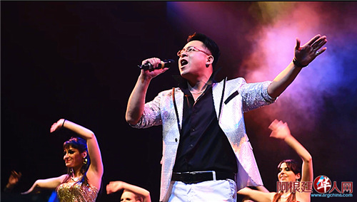 中國僑網(wǎng)演出現(xiàn)場,。(阿根廷華人網(wǎng)/柳軍 攝)