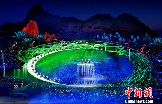 中國僑網(wǎng)圖為花山實(shí)景演出效果圖,。
