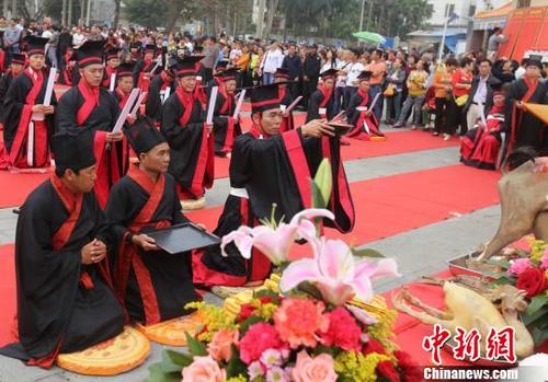 中國僑網(wǎng)圖為活動(dòng)現(xiàn)場,。 付美斌 攝