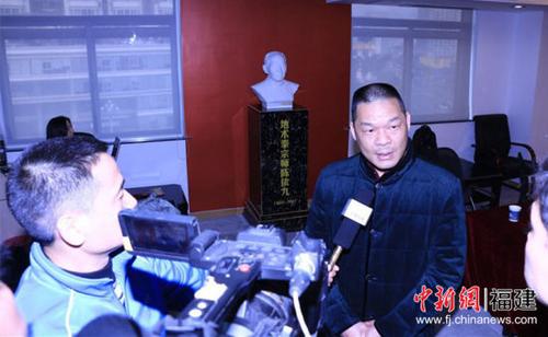 中國僑網(wǎng)胡成武接受海內(nèi)外媒體采訪,。