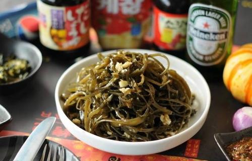 中國僑網蒜蓉海帶絲。(圖片來源:歐洲華人街網)