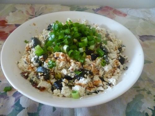 中國僑網(wǎng)皮蛋豆腐,。(美國《世界日報(bào)》)