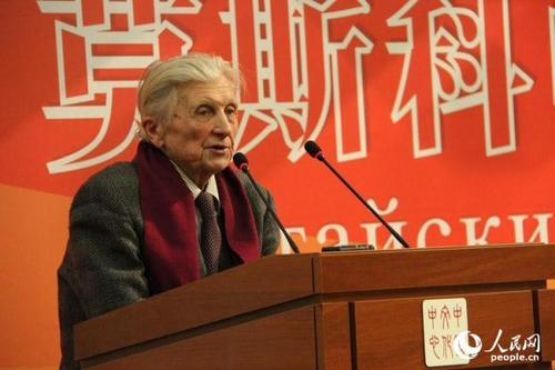 中國僑網(wǎng)“中俄經(jīng)典與現(xiàn)當(dāng)代文學(xué)互譯出版項目”首期成果華克生譯作發(fā)布會現(xiàn)場(人民網(wǎng)記者 華迪 攝)